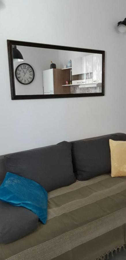 Apartmani Tustica スヴェティ・ペタル エクステリア 写真